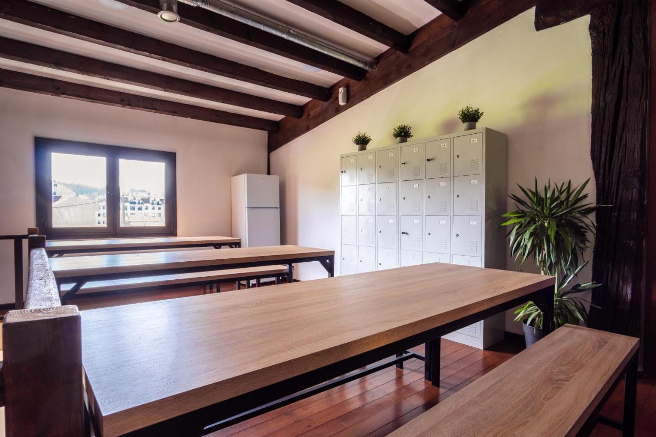 Albergue Gbc Caldas Caldas De Reis Dış mekan fotoğraf
